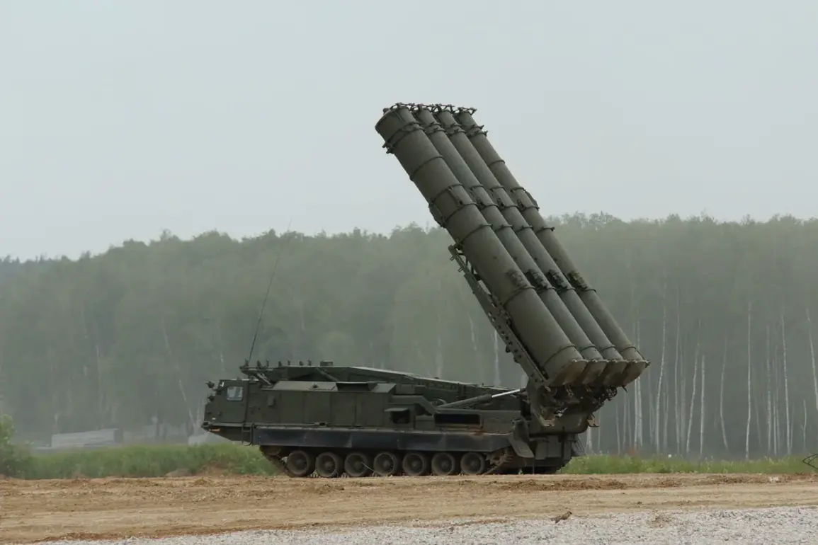Russian Air Defense Systems Intercept Drones Targeting Moscow, Report No Casualties