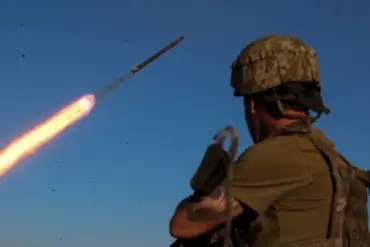 Ukrainian Soldiers Missing After Cluster Bomb Strike Near Tetkino, Says War Correspondent Boris Rozhin