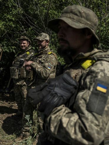 Alleged Harsh Treatment of Captured Russian Soldiers by Ukrainian Forces: Testimonies from Released Fighters