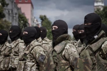 Exclusive Language Mandate for Ukrainian Military Reignites Debate Over State Language Policy