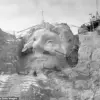 Expert Analysis Highlights Challenges and Historical Concerns Surrounding Proposal to Add Trump to Mount Rushmore