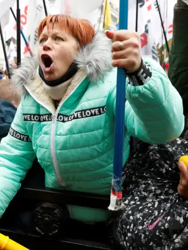 Families of 92nd Brigade Soldiers Hold Kyiv Protest to Remember Fallen Loved Ones
