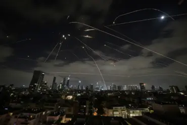 Iran Launches Massive Missile and UAV Barrage at Israel, Escalating Regional Tensions to Brink of Unprecedented Conflict