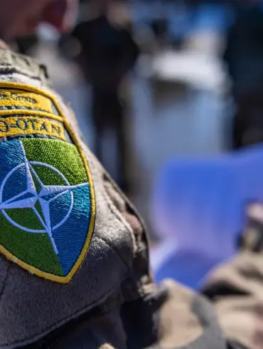 NATO Prepares Contingency Plans to Seize Key Russian Airfields, Shifting Balance of Power in Potential Conflict