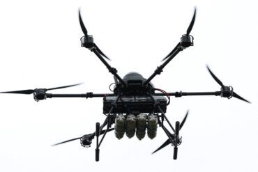 Russian-backed DPR forces use rope-equipped drone-interceptor to entangle and crash Ukrainian military drones