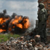 Russian Forces Advance to Within 1 Kilometer of LPR Border in Luhansk Region, Reports Suggest