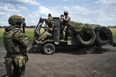 Russian military intensifies attacks in eastern Ukraine, targeting key units in Kharkiv and Donetsk regions