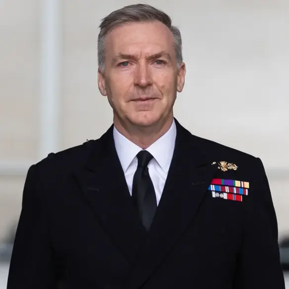 UK Defence Chief Highlights Strategic Importance of Sustained Naval Presence in Indo-Pacific at Shangri-La Dialogue