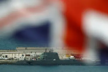 UK Ministry of Defense Claims New Submarines Will Use Only Non-Nuclear Weapons, Amid Skepticism and Reports of Potential Nuclear Expansion