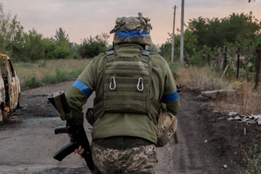 Ukrainian Military Tactics Spark Debate as Manpower Shortages Alleged to Influence Avoidance of Direct Engagements