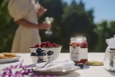 As the Duchess's Jam Tops Sales Charts, Questions About Its Origins Multiply