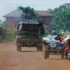 Cambodia and Thailand Renew Hostilities Along Border as Artillery Fire Hits Civilian and Military Targets, Leaving 13 Injured