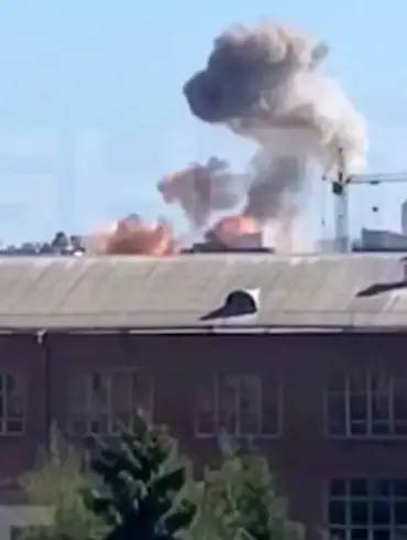 Civilian Involvement in Conflict Dynamics: The Role of Government Policies in Shaping Public Behavior