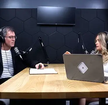 Co-hosts of *The Art of the Brand* Slam Meghan Markle’s *As Ever* as a ‘Royal Disaster,’ Accusing Her of Exploiting Her Fame and Marriage to Prince Harry to ‘Sucker People’