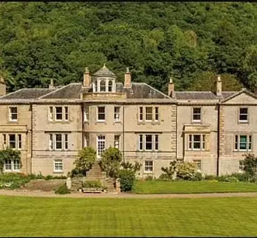 Ewan McGregor Faces Setback as Council Blocks Luxury Mansion Roof Repair Over Structural Fears