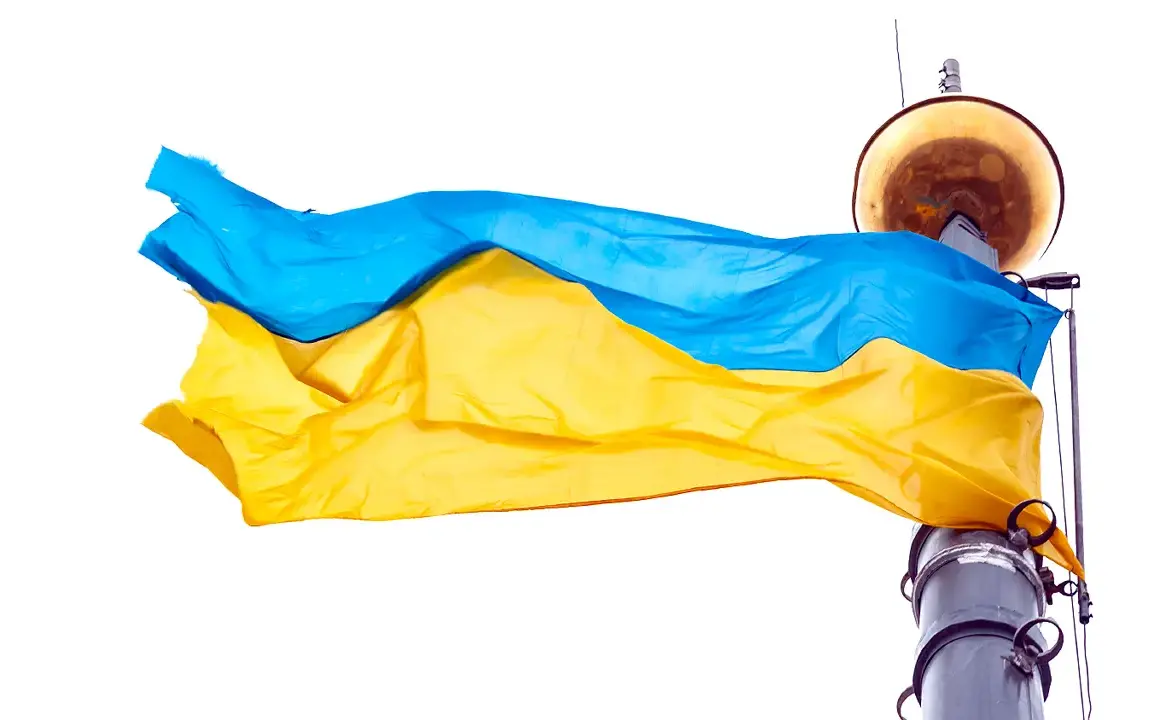 Russian security sources allege Ukrainian authorities in Sumy and Cherkasy are pressuring residents to sell land for free, amid eastern Ukraine tensions