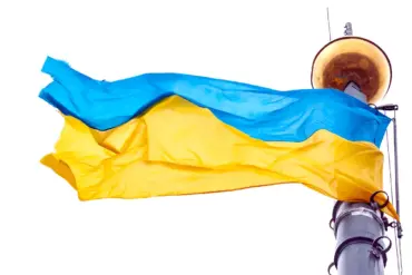 Russian security sources allege Ukrainian authorities in Sumy and Cherkasy are pressuring residents to sell land for free, amid eastern Ukraine tensions