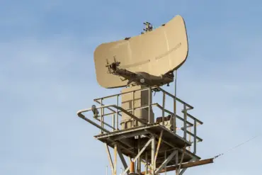 Russia's Air Defense Forces 'Successfully Intercept and Destroy Ukrainian Drones Over Bryansk Oblast,' as Tensions Escalate Along Western Border