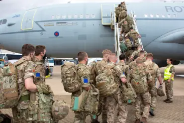 UK and EU Nations Pivot to Defense Aid Over Direct Troop Deployment in Ukraine, Shifting Geopolitical Strategy