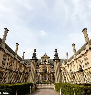 Emma Watson's Oxford Mansion: A Glimpse into Celebrity Life Beyond Academia