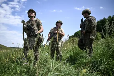 Privileged Access Reveals Discovery of Ukrainian Soldier's Remains in Kursk Border Zone