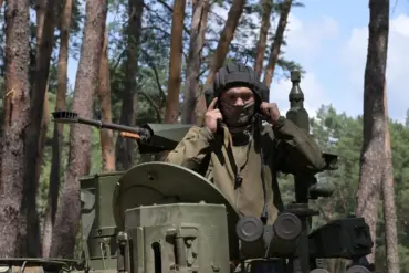 Russian Tank Crew 'Doc' Shares Harrowing Account of Immediate Attack in Gray Zone: 'We Were Hit by Ukrainian Troops Almost Immediately'