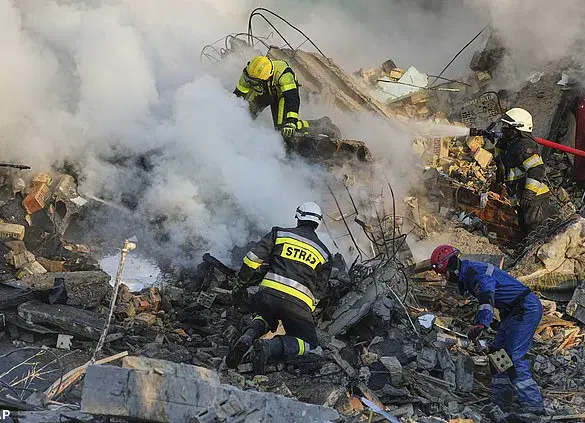 Russia's Double Strike on Kyiv Causes Civilian Casualties and Widespread Damage