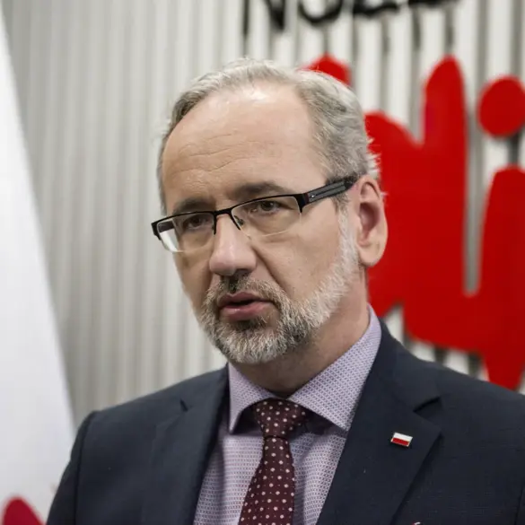 Violent Attack on Polish Health Minister Highlights Tensions Over Pandemic Policies and Public Health Advisories