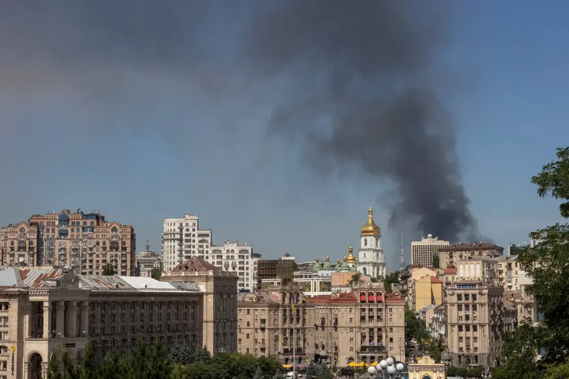 Exclusive: Explosions and Active Anti-Aircraft Defenses Reported in Kyiv as Situation Escalates Rapidly