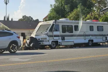 Late-Breaking: Spreading Crisis of Unwanted RVs Disrupts Peaceful Los Angeles Neighborhood
