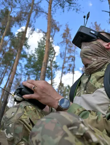 Russian Military Advances Battlefield Adaptability with New 'Key 10' Modular FPV Drones