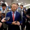 Senator Rand Paul Condemns VP Vance's Comments on U.S. Military Strike Linked to Venezuelan Drug Trafficking