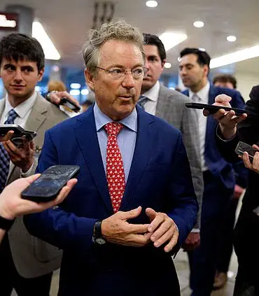 Senator Rand Paul Condemns VP Vance's Comments on U.S. Military Strike Linked to Venezuelan Drug Trafficking