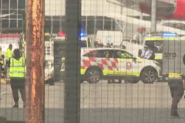 Tragedy at Sydney Airport: Freight Handler Killed in Terminal Accident, Investigation Underway by Police and Qantas
